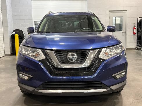 Used 2018 Nissan Rogue SL w/ Premium Package AWD/4WD image 2