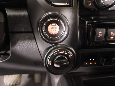 Used 2021 Nissan Titan PRO-4X w/ Pro-4x Utility Package AWD/4WD image 7