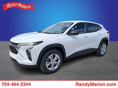 New 2026 Chevrolet Trax LS image 1