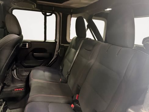 Used 2020 Jeep Wrangler Unlimited Rubicon AWD/4WD image 14