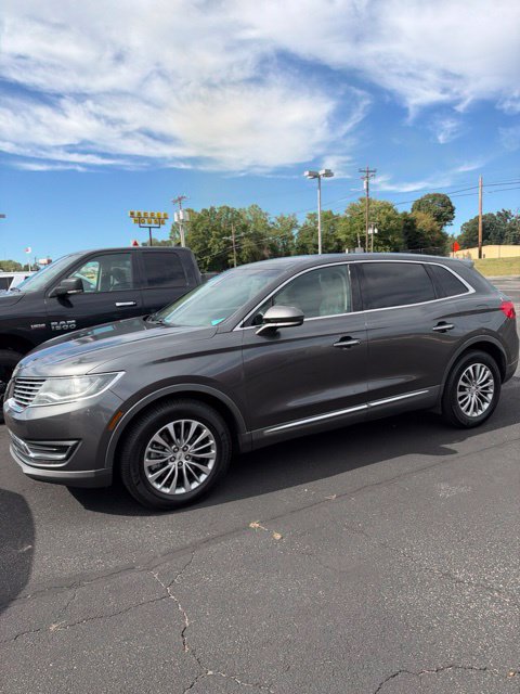 Used 2018 Lincoln MKX Select w/ Select Plus Package FWD image 1
