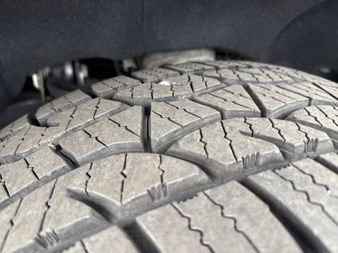 Used 2020 Chevrolet Silverado 2500 LTZ w/ LTZ Premium Package image 35