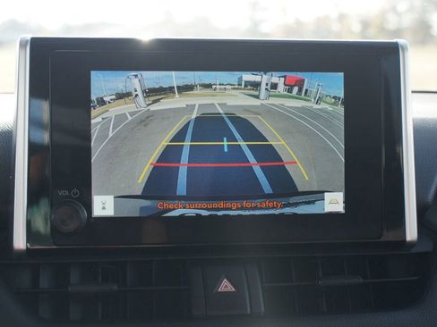 Used 2024 Toyota RAV4 XLE image 6