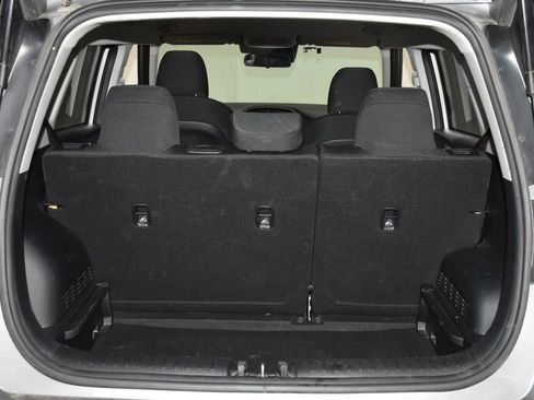 Used 2025 Kia Soul LX w/ LX Technology Package FWD image 26