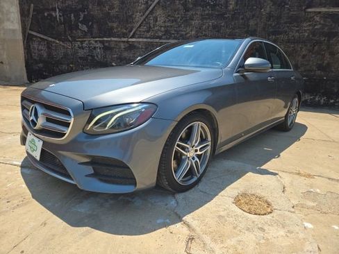 Used 2017 Mercedes-Benz E 300 image 1