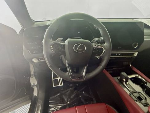 Used 2023 Lexus RX 500h 500h F SPORT Performance image 11