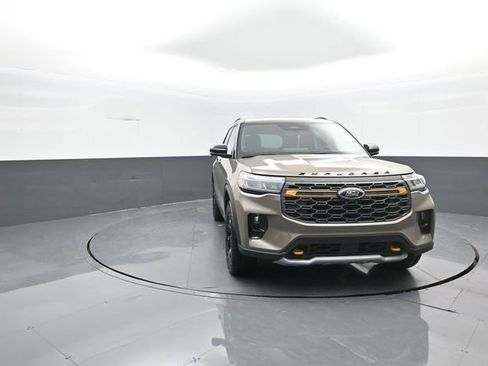 New 2026 Ford Explorer Tremor image 2