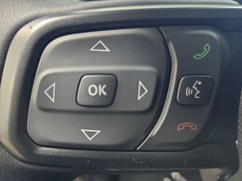 New 2026 Jeep Gladiator Sport AWD/4WD image 17