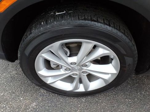 Used 2023 Buick Encore GX Preferred w/ Cold Weather Comfort Package image 13