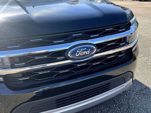 Used 2023 Ford Expedition Max Limited image 29