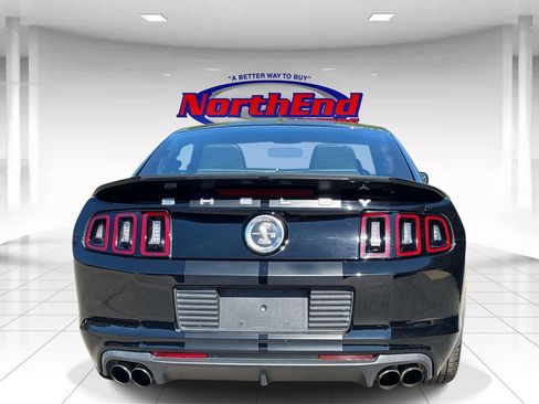Used 2013 Ford Mustang Shelby GT500 RWD image 4