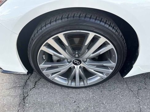 Used 2023 INFINITI Q50 Sensory image 9