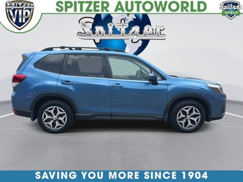 Used 2021 Subaru Forester Premium AWD/4WD image 10