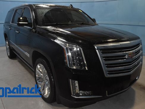 Used 2016 Cadillac Escalade ESV Platinum AWD/4WD image 1