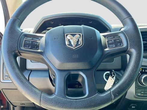 Used 2016 RAM 1500 Express AWD/4WD image 11