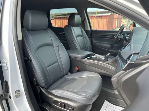Used 2021 Buick Enclave Essence FWD image 53