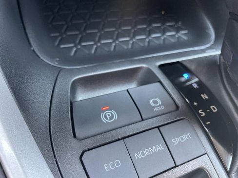 Used 2024 Toyota RAV4 LE FWD image 26