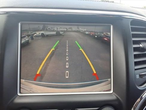 Used 2015 Jeep Grand Cherokee Overland image 19