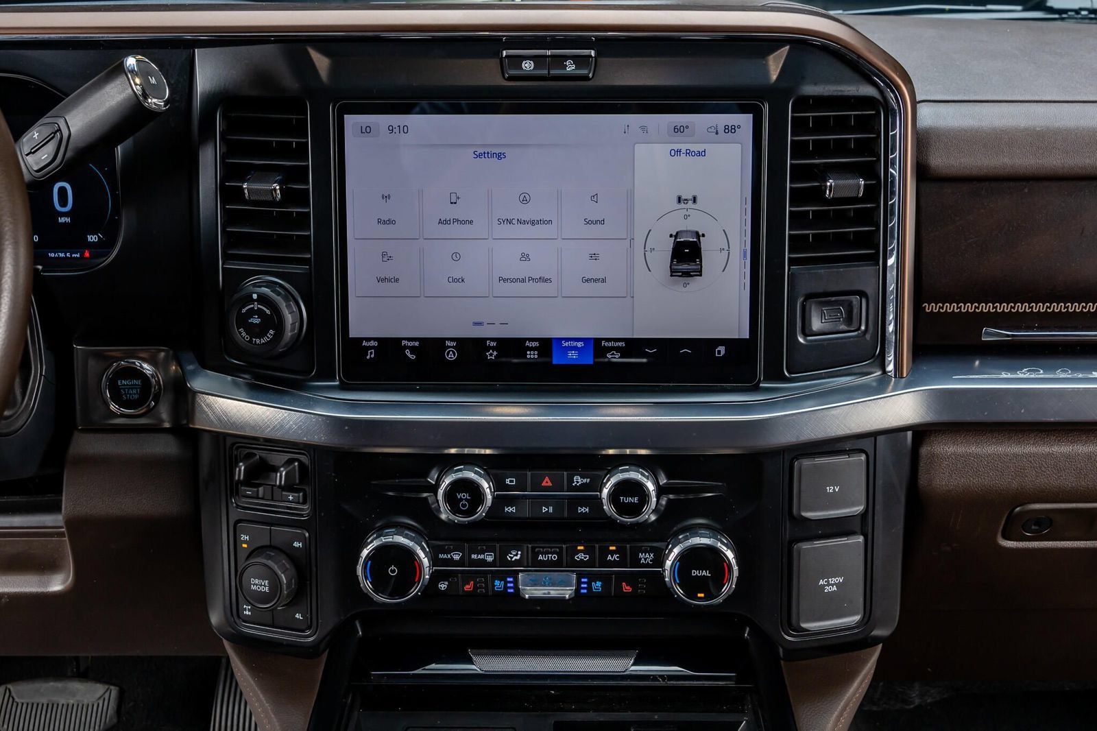 Used 2025 Ford F250 King Ranch w/ Chrome Package AWD/4WD image 25