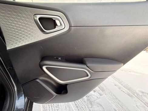 Used 2023 Kia Soul LX w/ Option Group 015 image 34