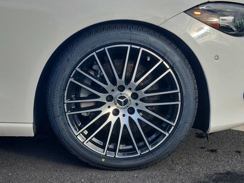 Used 2022 Mercedes-Benz C 300 4MATIC Sedan image 8