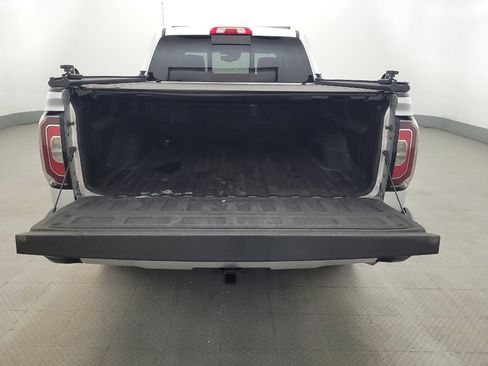 Used 2017 GMC Sierra 1500 Denali AWD/4WD image 29