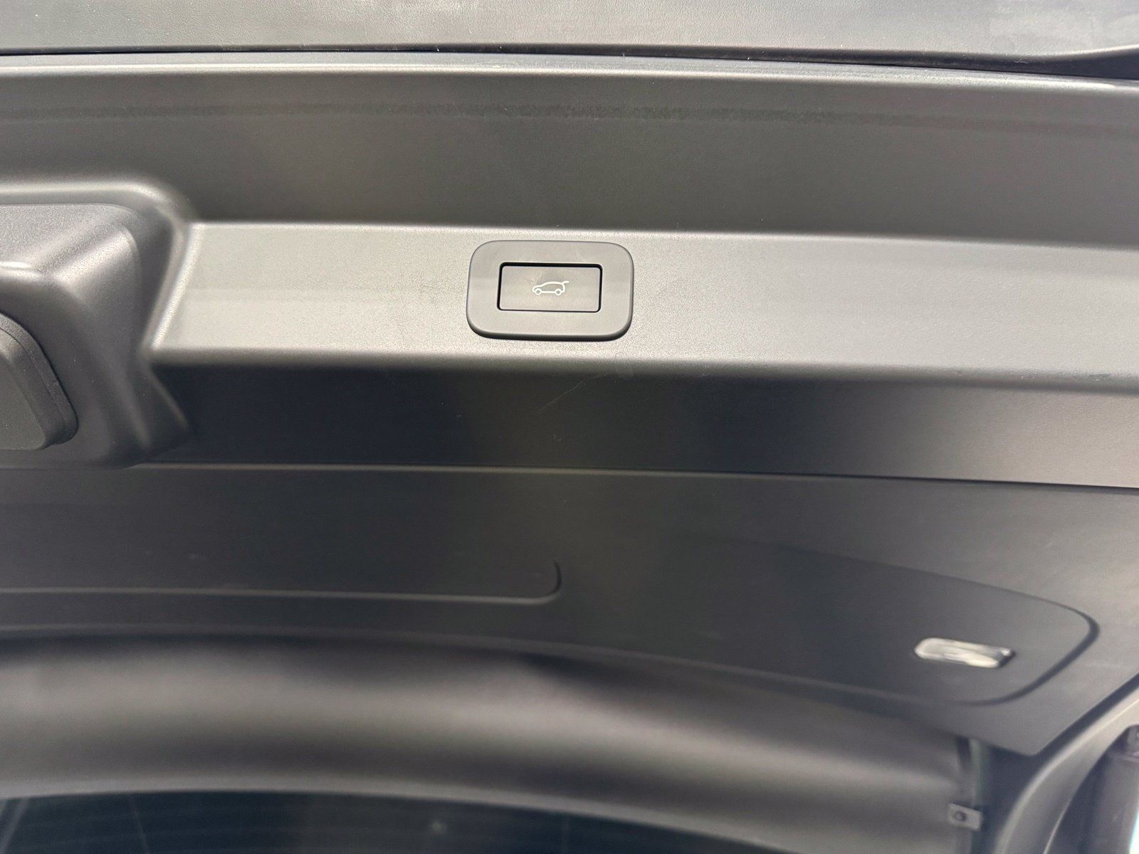 Used 2024 Land Rover Range Rover Sport SE AWD/4WD image 46