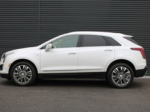 Used 2023 Cadillac XT5 Premium Luxury w/ Platinum Package image 8