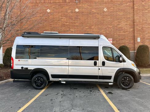 Used 2023 RAM ProMaster 3500 w/ Premium Convenience Group (B) FWD image 45
