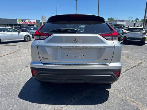 Used 2024 Mitsubishi Eclipse Cross LE AWD/4WD image 4