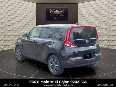 Used 2020 Kia Soul EX FWD image 4