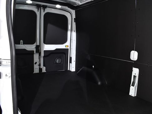 New 2026 Ford Transit 250 148 Medium Roof Extended AWD w/ Load Area Protection Package image 17