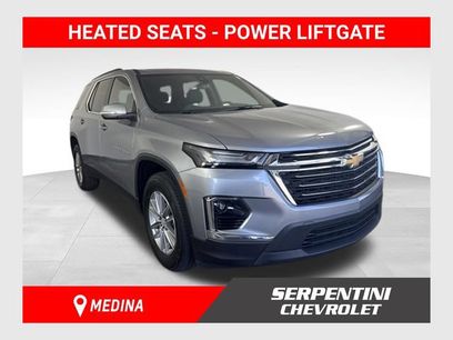 Used 2023 Chevrolet Traverse LT