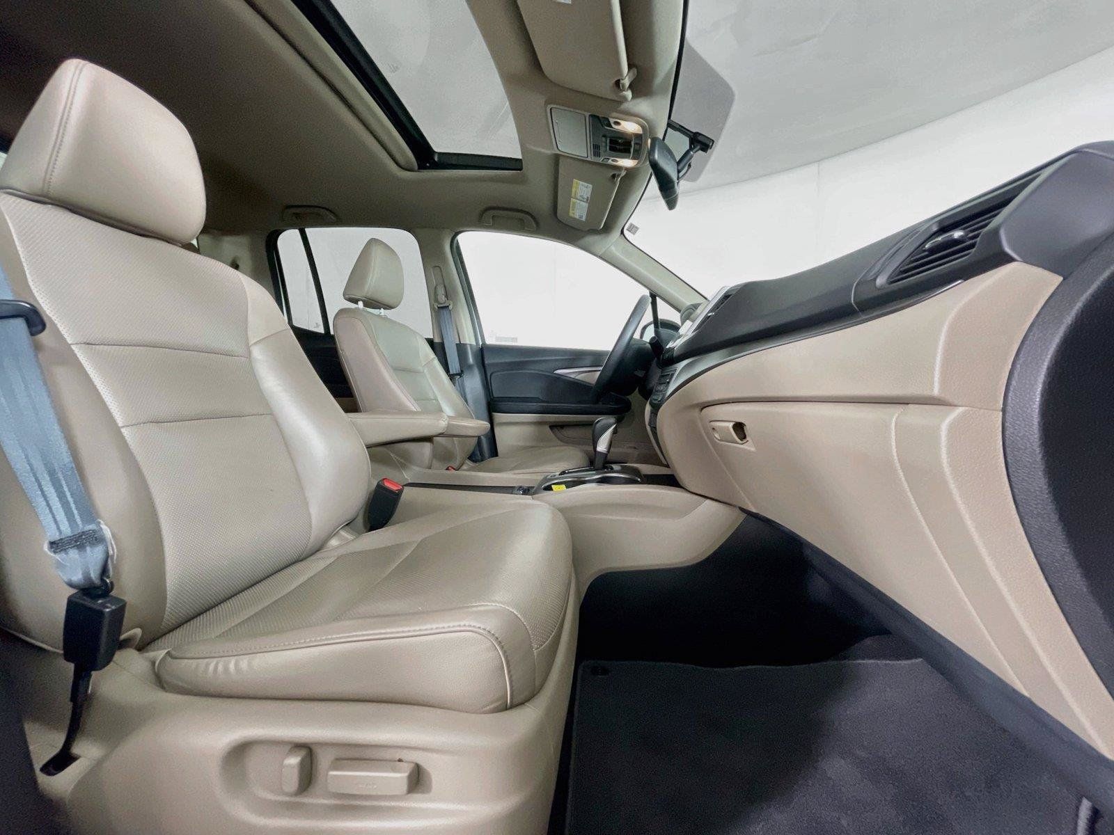 Certified 2019 Honda Ridgeline RTL-T image 32