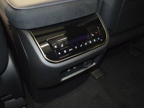 New 2026 INFINITI QX80 4WD image 40