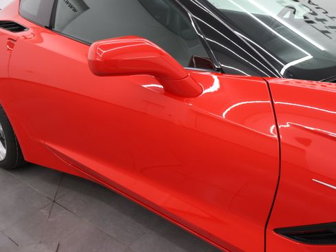 Used 2017 Chevrolet Corvette Stingray Coupe w/ 1LT RWD image 22