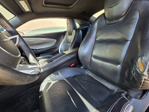 Used 2011 Chevrolet Camaro SS w/ RS Package RWD image 10