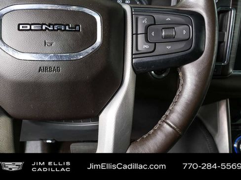 Used 2021 GMC Yukon Denali w/ Denali Ultimate Package image 11