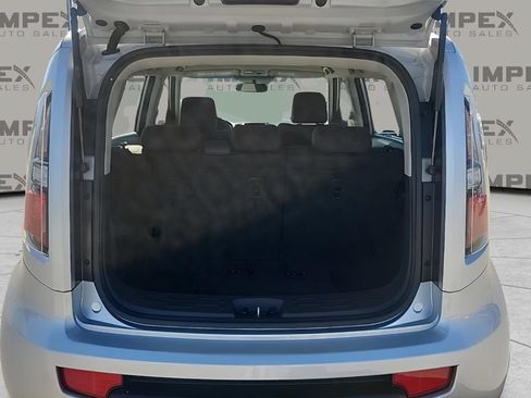 Used 2010 Kia Soul FWD image 20
