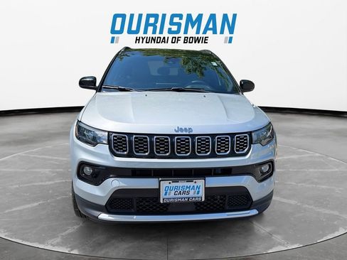 Used 2024 Jeep Compass Limited AWD/4WD image 8