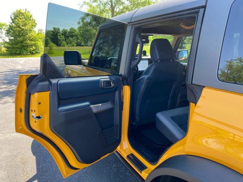Used 2021 Ford Bronco First Edition AWD/4WD image 24