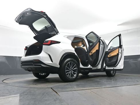 Used 2025 Lexus NX 350 AWD w/ Accessory Package (2T) image 48