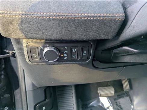 Used 2021 Ford Mustang Mach-E GT image 11