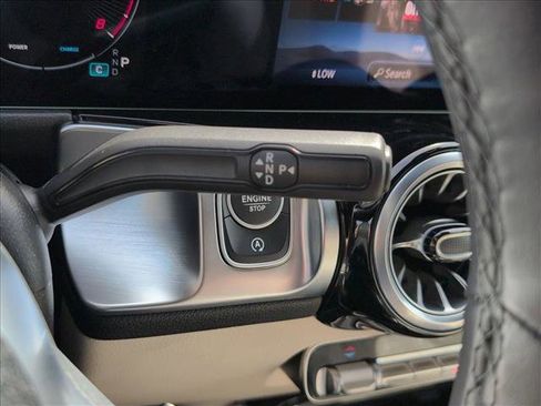 Certified 2025 Mercedes-Benz GLB 250 4MATIC image 12