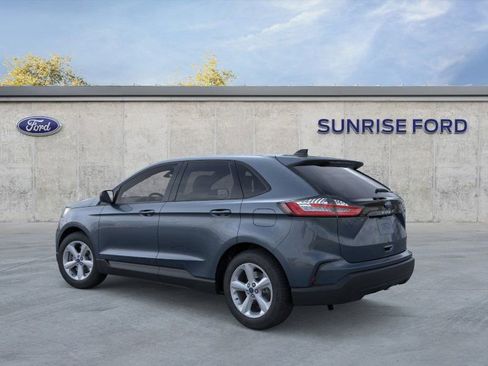 New 2024 Ford Edge SE image 4