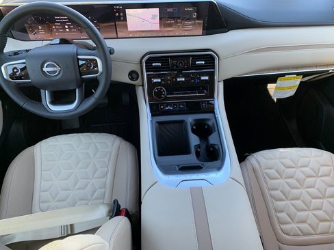 New 2026 Nissan Armada Platinum image 12