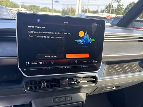 New 2025 Volkswagen ID. Buzz Pro S Plus AWD/4WD image 13