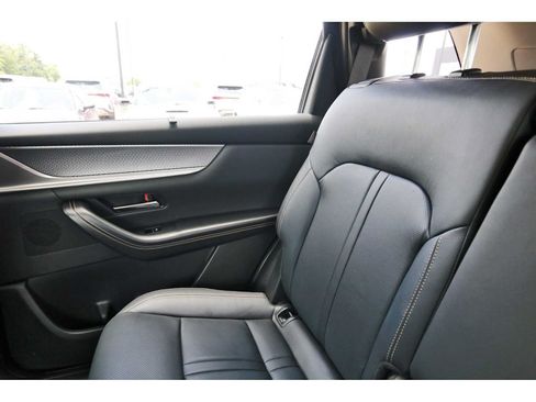 Used 2026 MAZDA CX-90 3.3 Turbo w/ Preferred Package AWD/4WD image 9