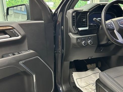 Used 2022 GMC Sierra 1500 Elevation w/ X31 Off-Road Package image 12