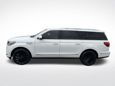 Used 2021 Lincoln Navigator L Reserve AWD/4WD image 3